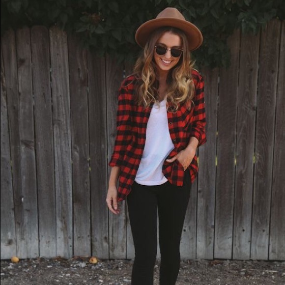 Rock & Republic Tops - Rock & Republic medium plaid flannel like blouse